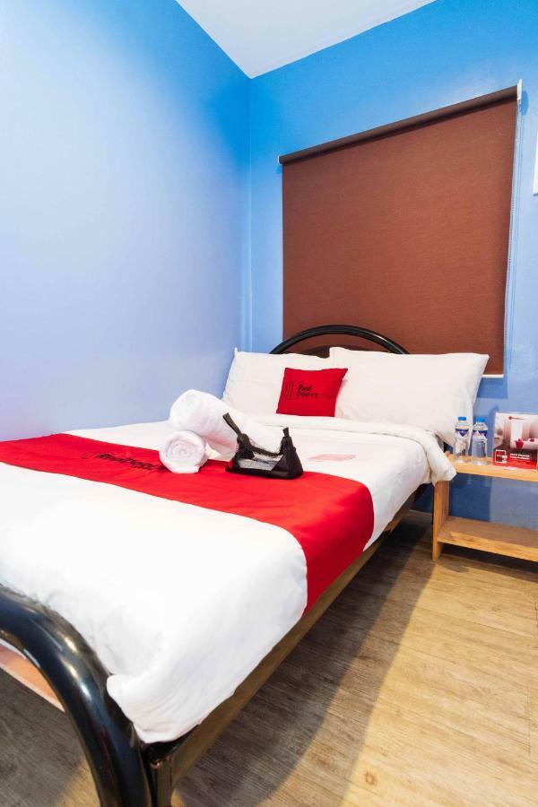 Reddoorz At Hotel Rosemarie Pasay Exterior photo